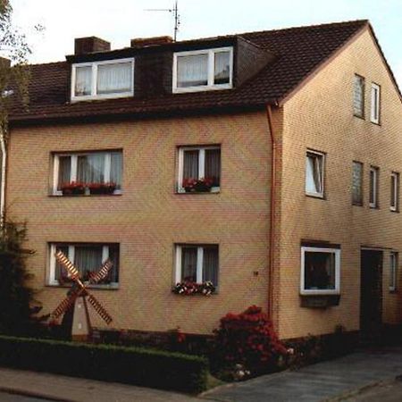 Privat-Pension-Doemens Aachen Exteriör bild